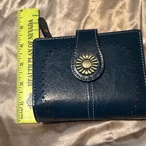 Teal Sendefn Leather Wallet with Sunflower Accent